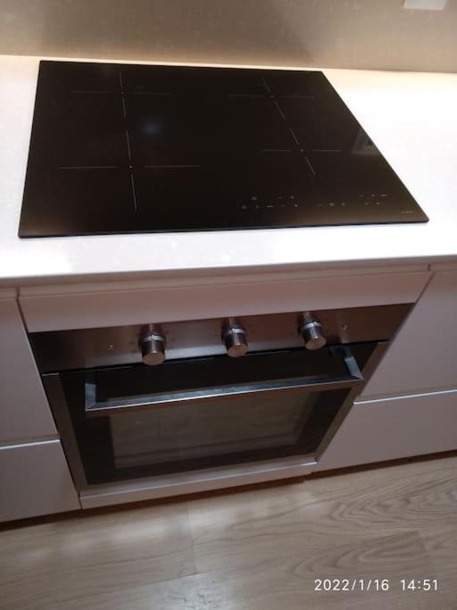 דירות ויגו Apt 40 M2 Air Conditioning Abitacion-Salon-Cocina-Bano Radiant Heating מראה חיצוני תמונה
